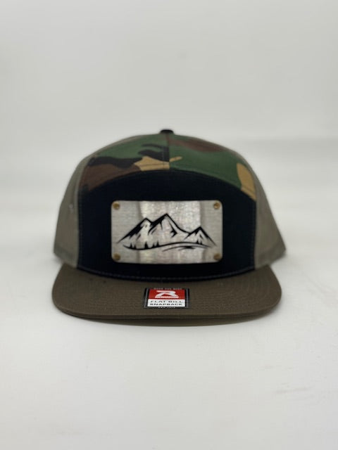 Mountain badge, Camo/Black Richardson 7 panel